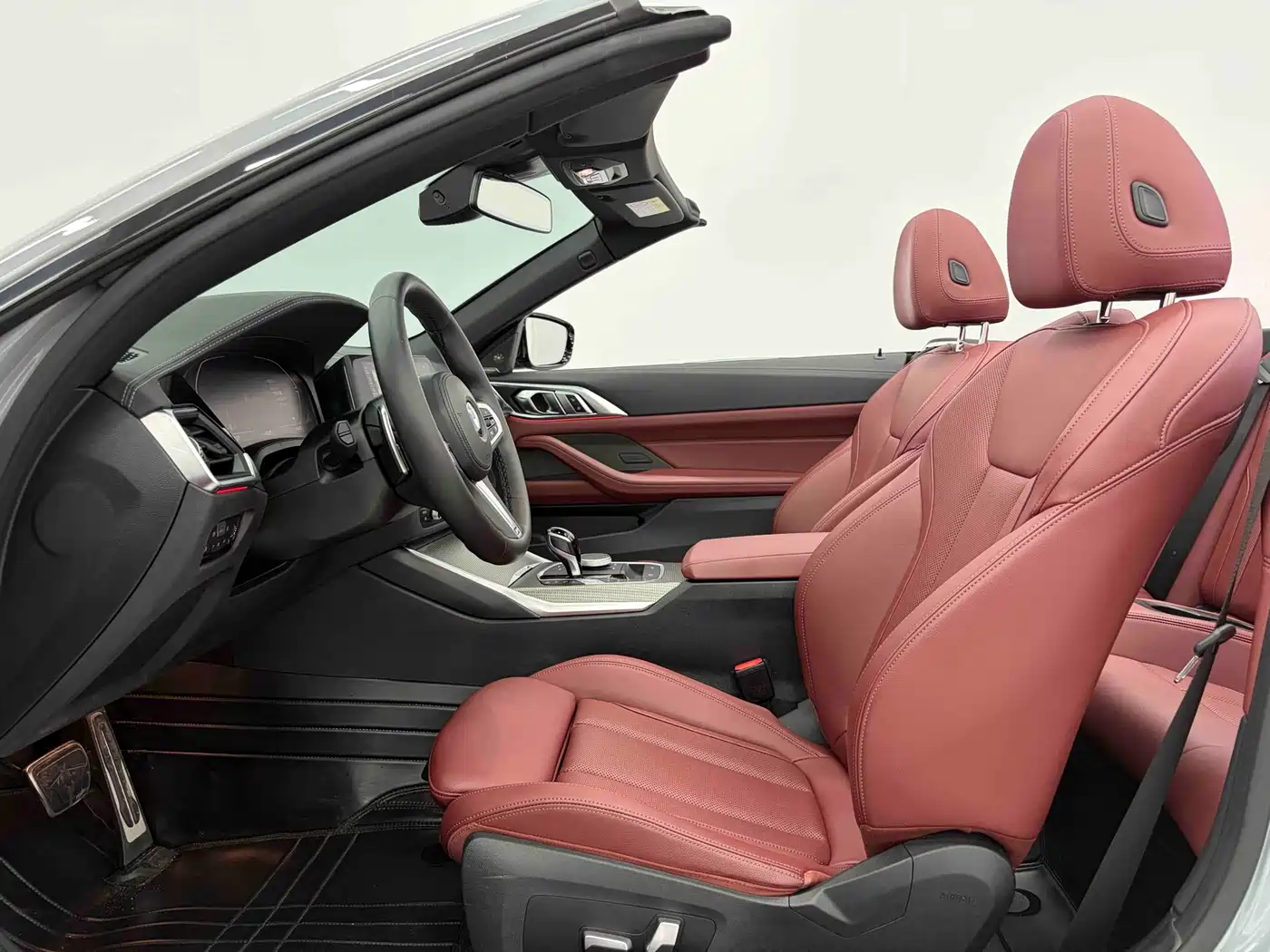 BMW 4 Series 2022 430i Convertible M Sport Shadow Night Package фото 12