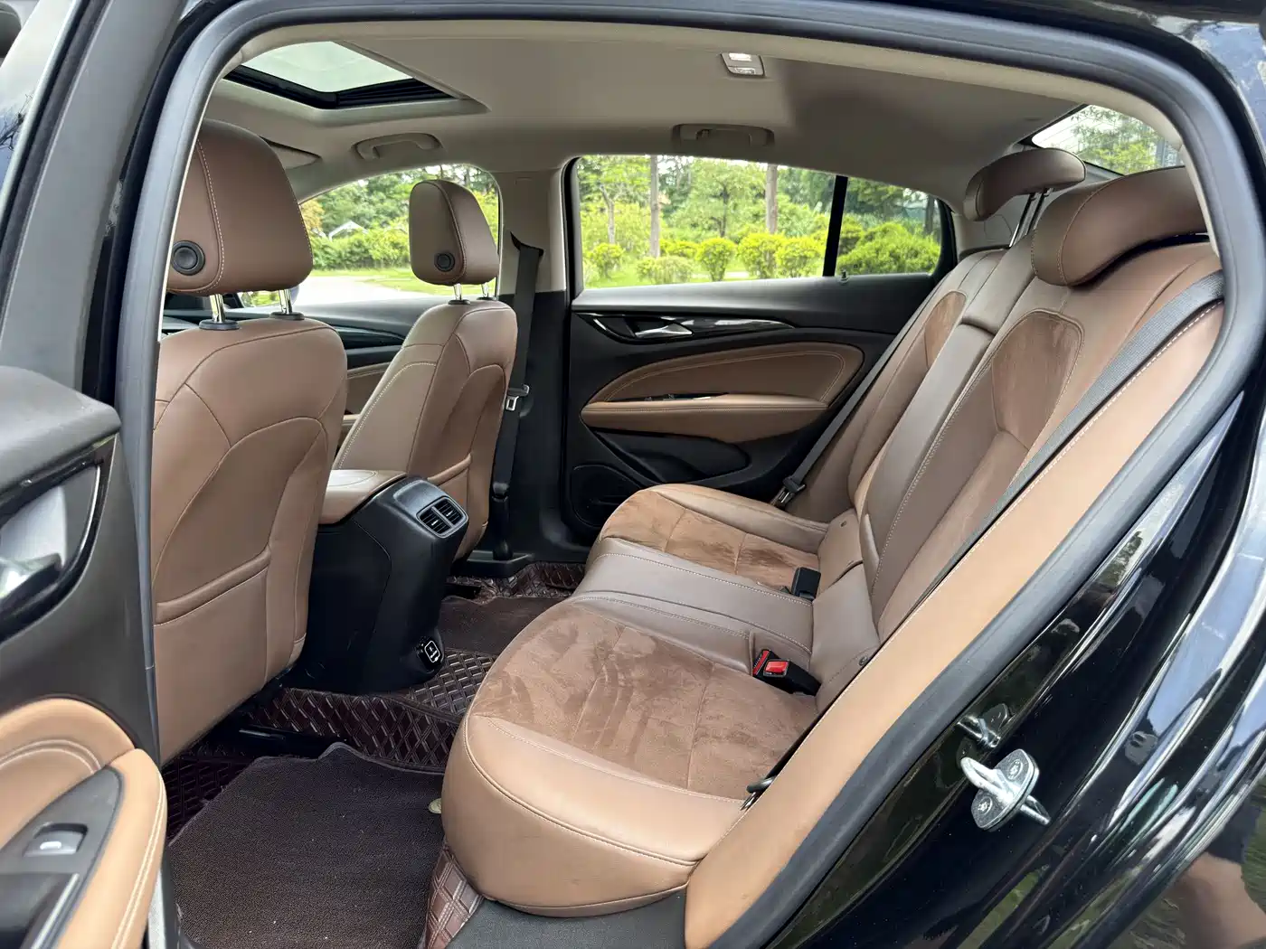 BUICK REGAL