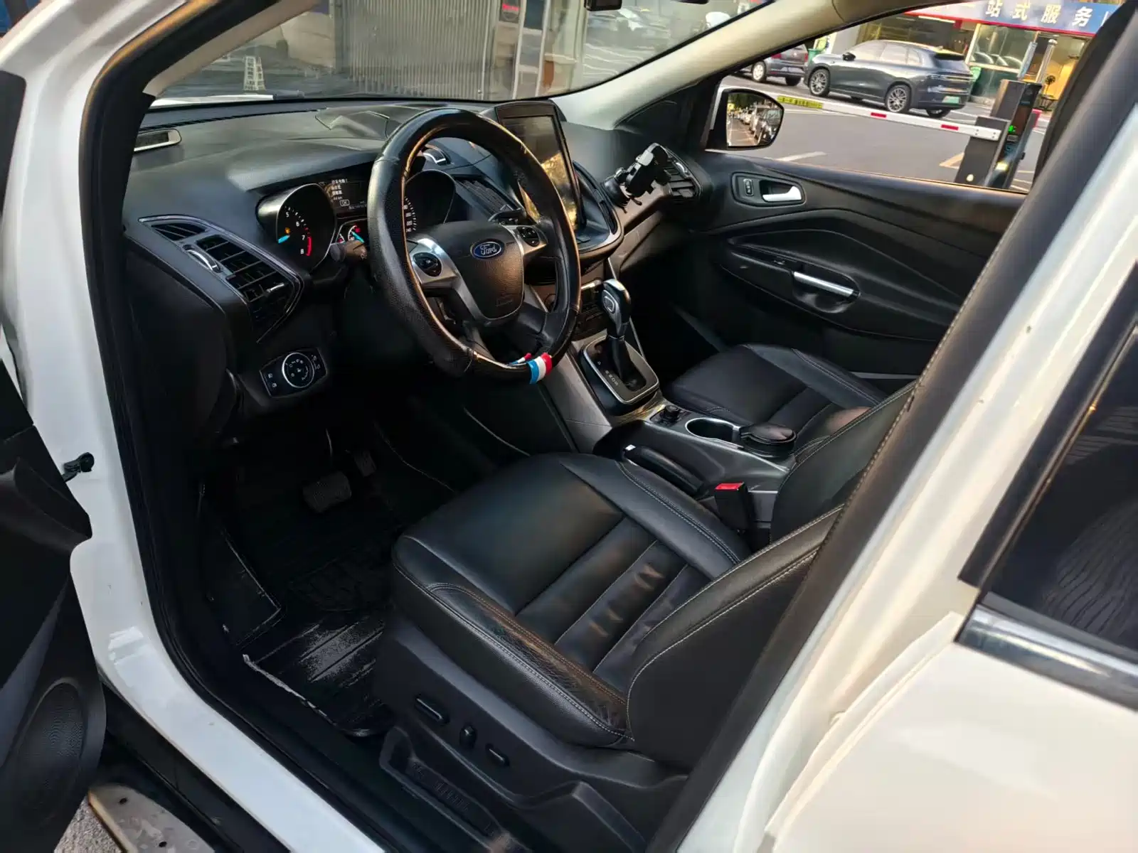 Фото 9 - Ford Kuga