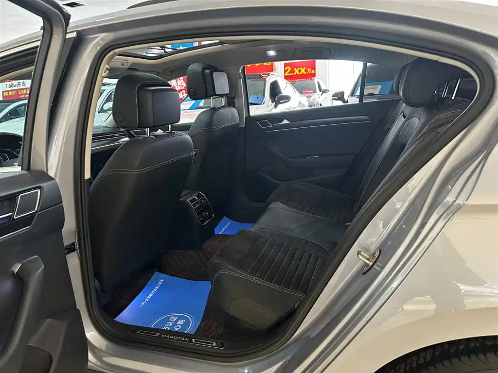 Volkswagen Magotan 2020 330TSI DSG Luxury фото 30
