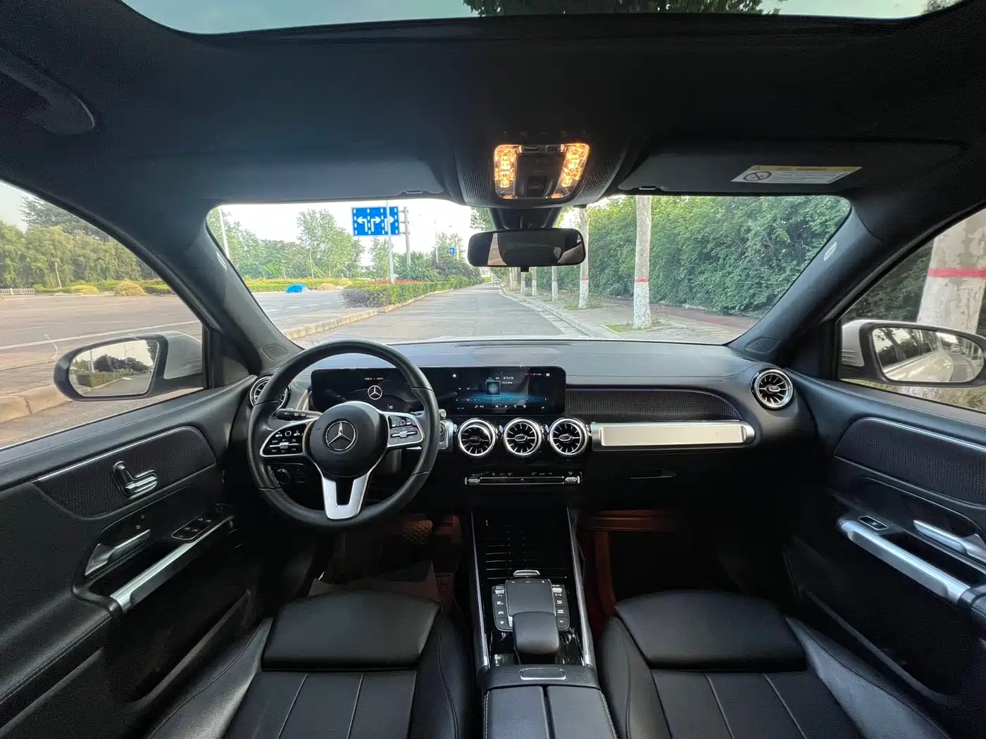 Mercedes-Benz GLB 2022 Model GLB 180 Dynamic Edition фото 12