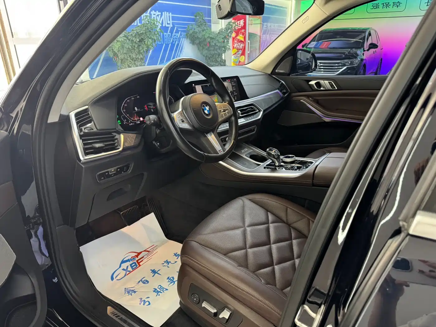 BMW X5 2022 xDrive 30Li Premium M Sport Package фото 4
