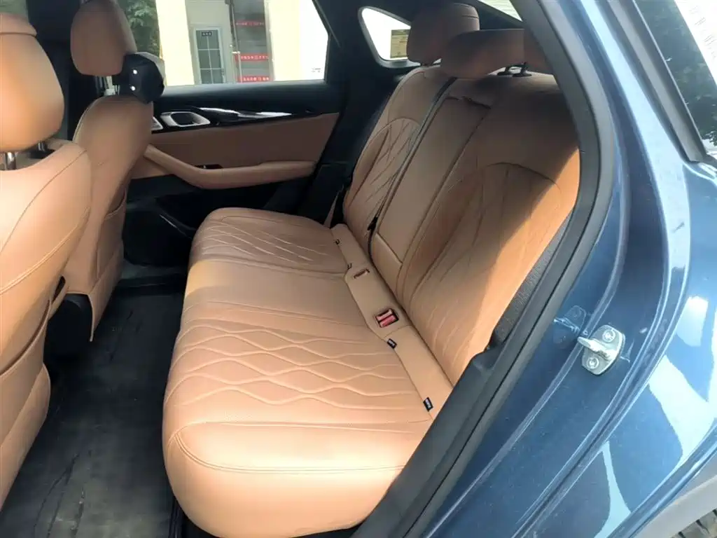 Geely Galaxy Galaxy A7 2025 EM-i фото 17