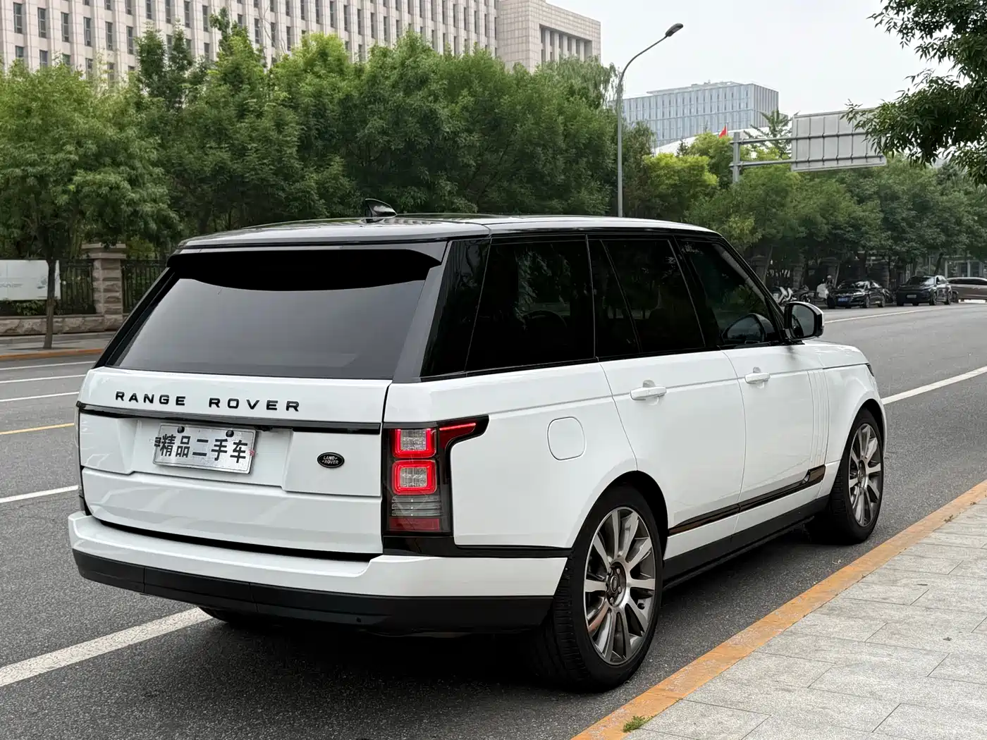 Land Rover Range Rover 2017 3.0 SC V6 Vogue фото 8