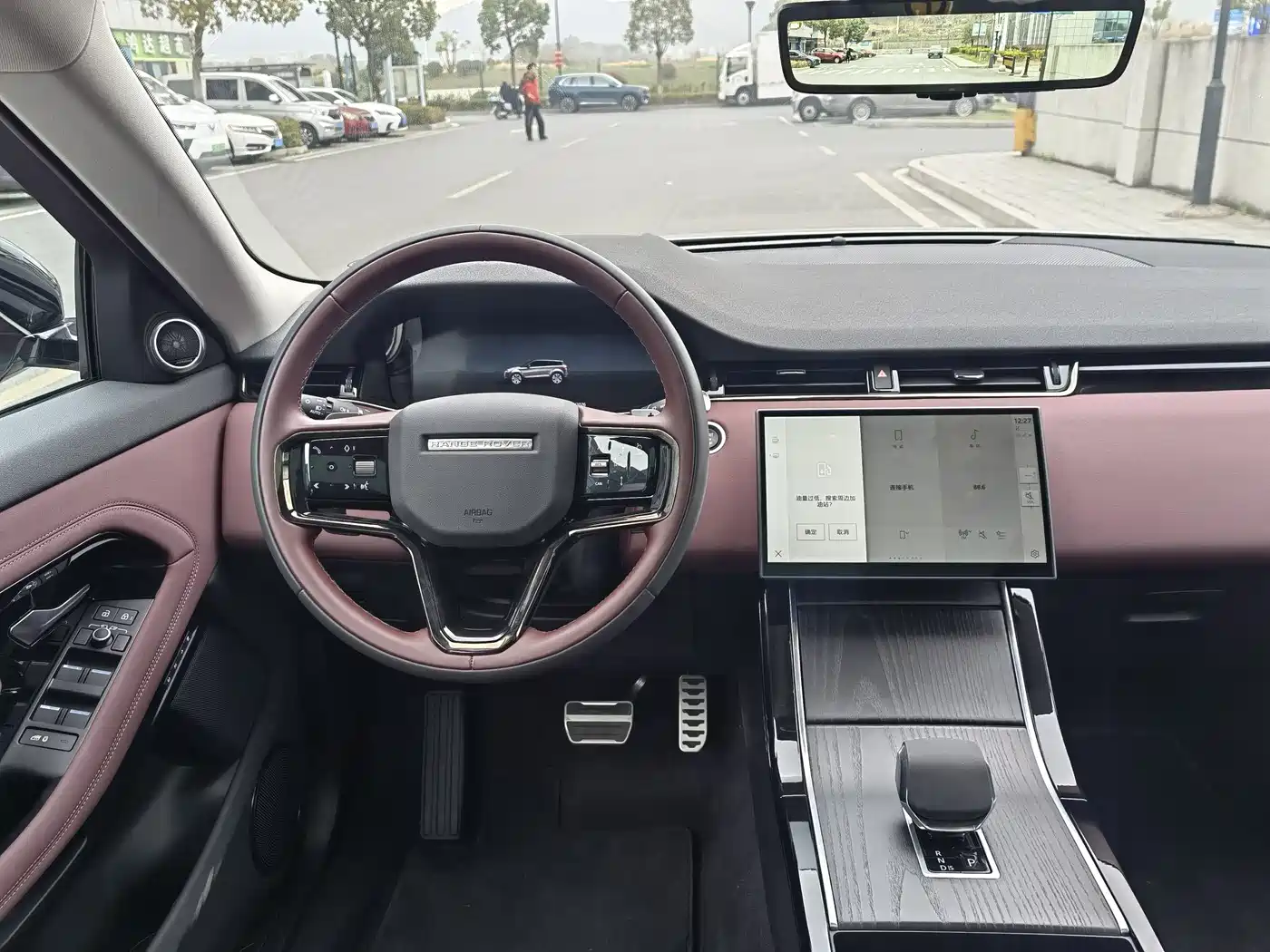 Land Rover Range Rover Evoque 2024 Range Rover Evoque L 249PS Light Master Edition фото 15