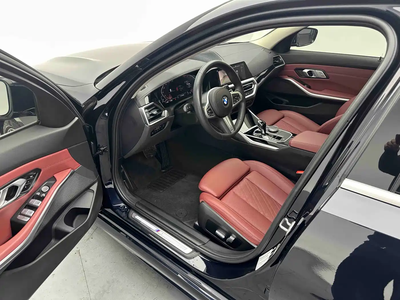 BMW 3 Series 2022 Facelift 320Li M Sport Package фото 9