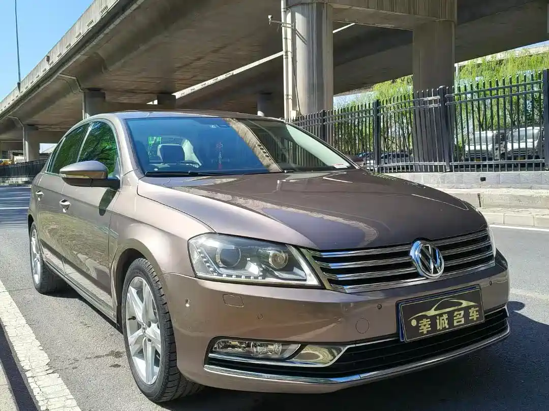 Volkswagen Magotan 2015 2.0TSI Premium фото 3