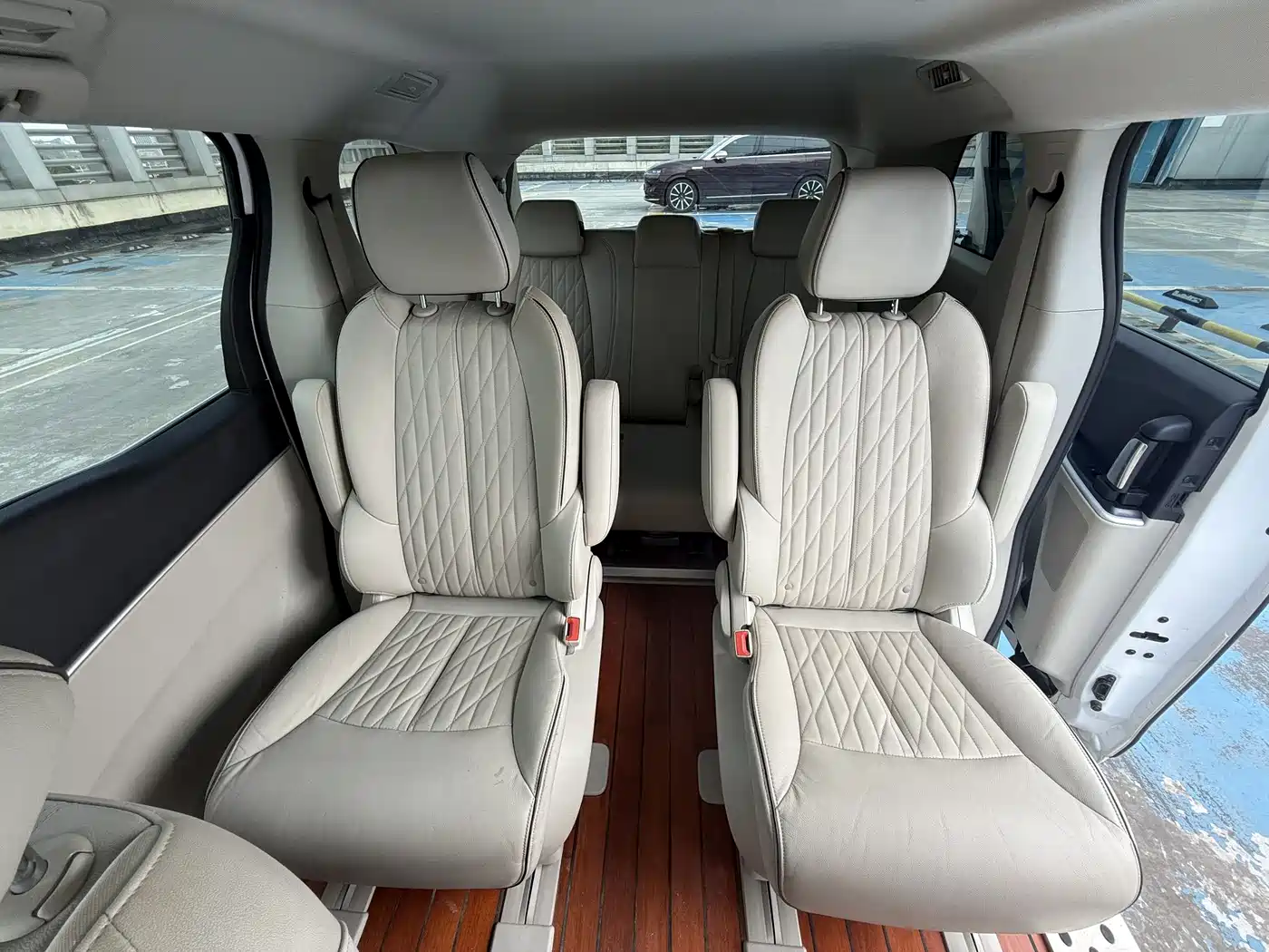 Buick GL8 2021 Land Business Class 652T Luxury фото 15