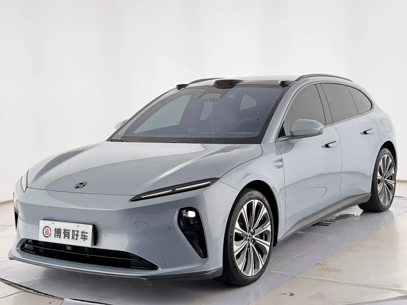 Nio ET5T