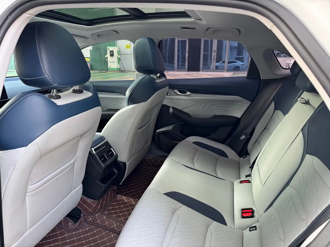 GEELY AUTOMOBILE XINGRUI