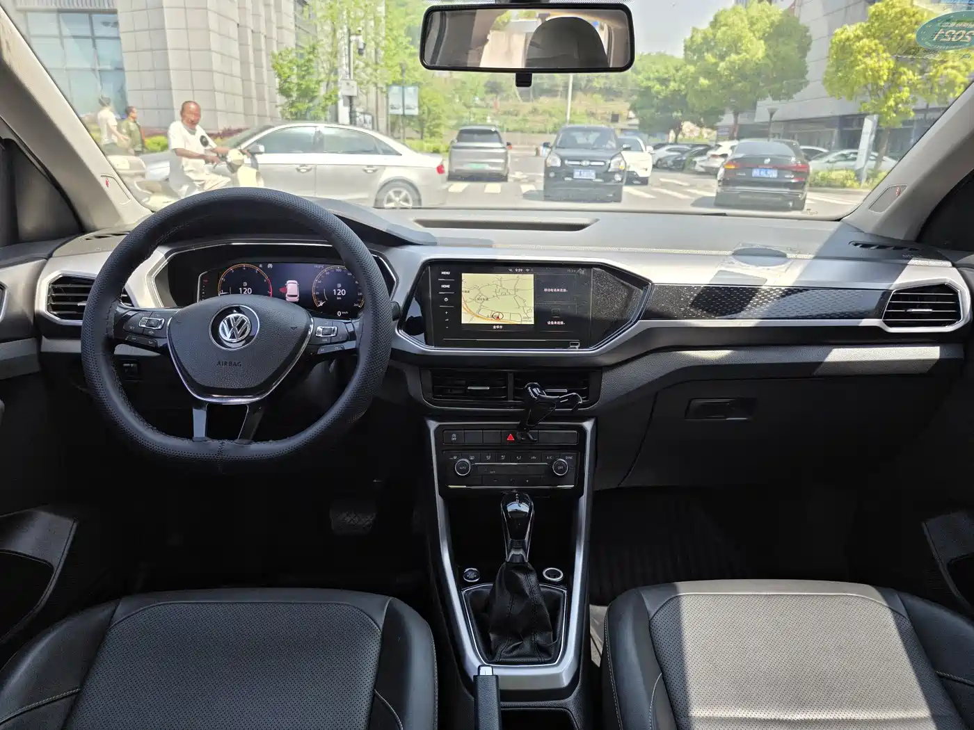 Volkswagen T-Cross 2019 280TSI DSG Luxury Edition фото 7