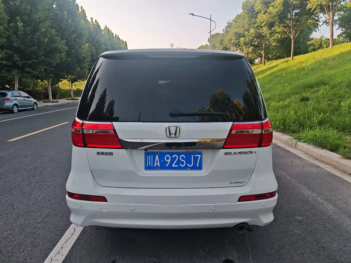 Honda Elysion 2014 2012 2.4L VTi-S Premium Edition