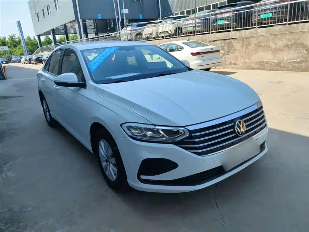 Volkswagen Lavida 2024 Model 1.5L Automatic Delight Edition фото 4