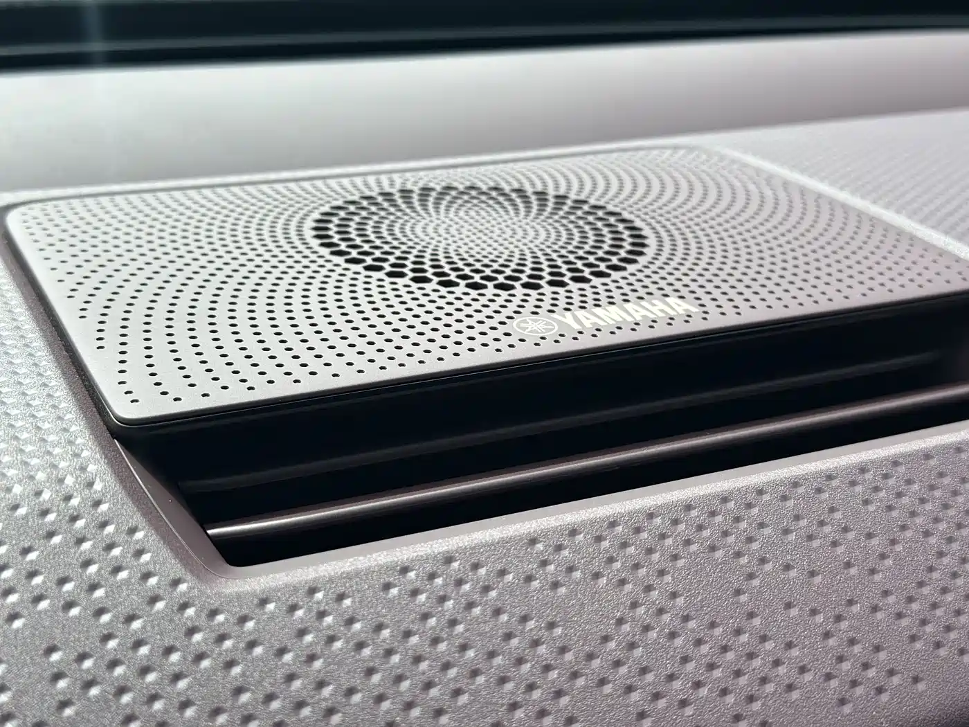 ZEEKR EXTREME KRYPTON X