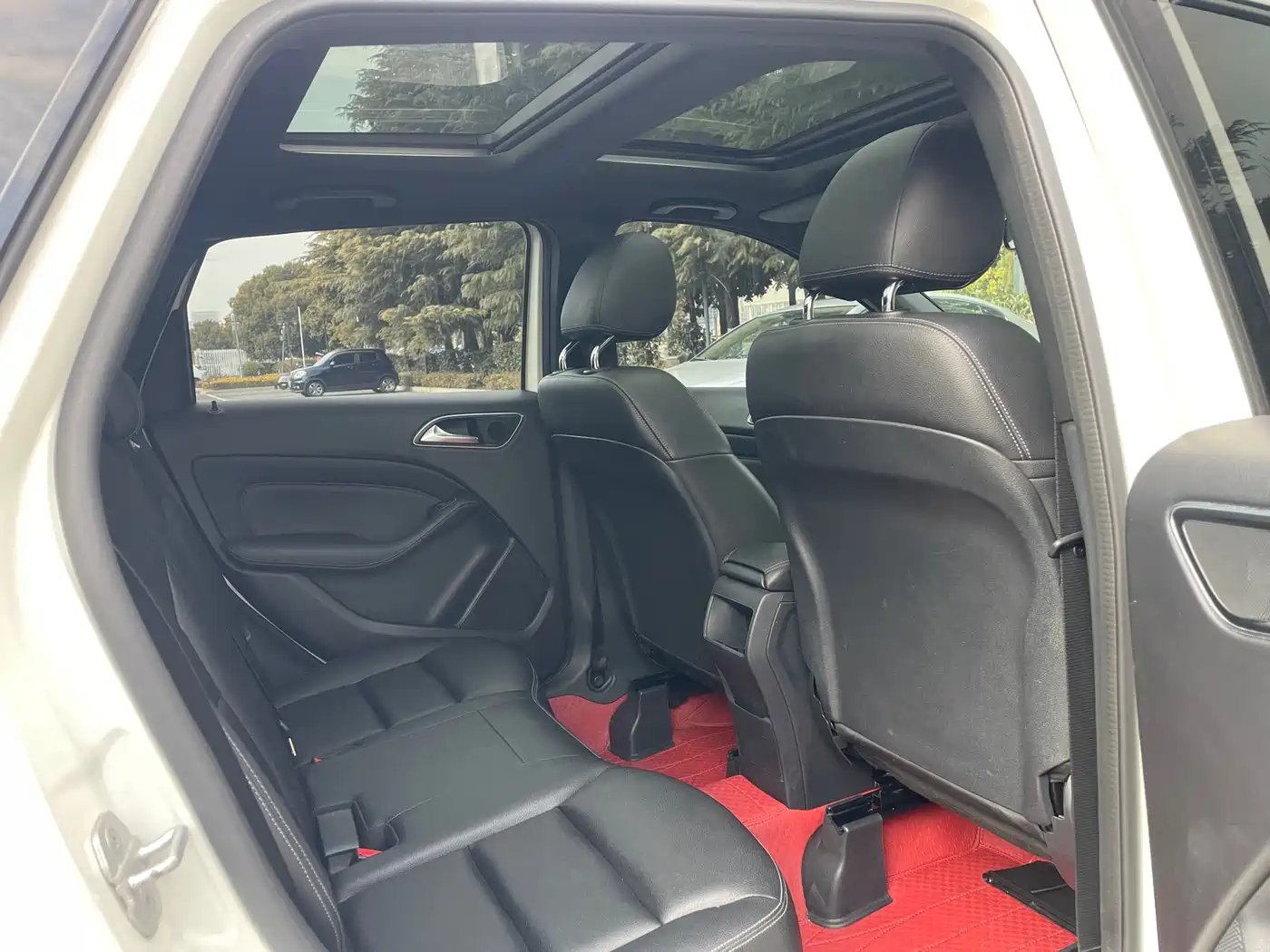 Mercedes-Benz B-Class 2017 B 200 Dynamic фото 10