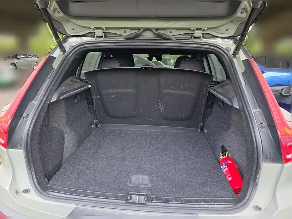 Volvo XC40 New Energy 2021 2021 P8 EV AWD Elegant Sport