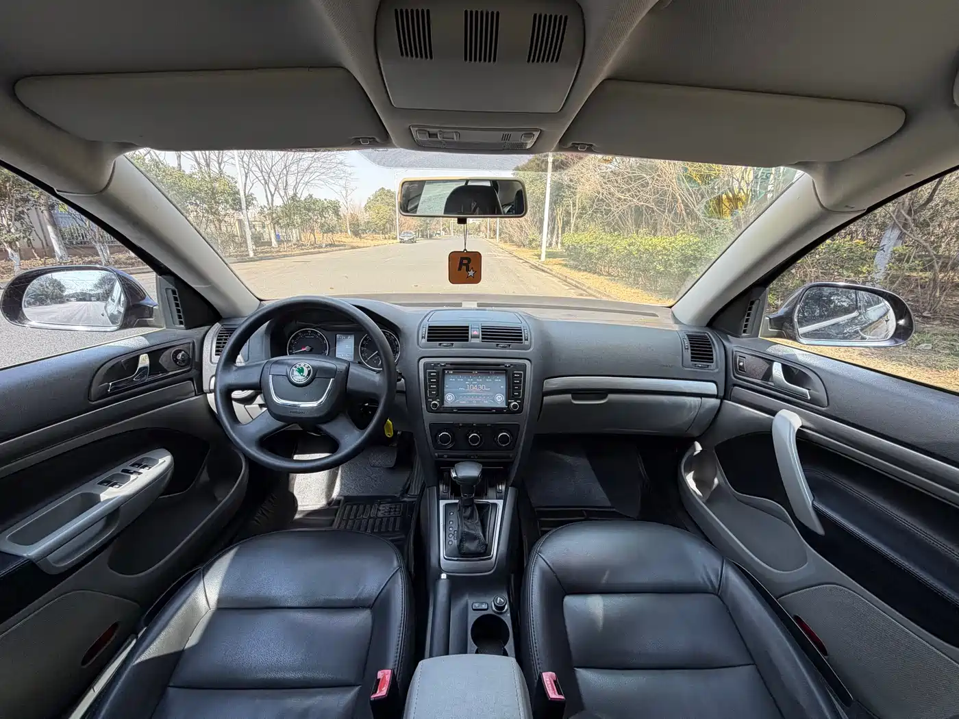 Škoda Octavia 2013 1.6L Automatic Elite Edition фото 8