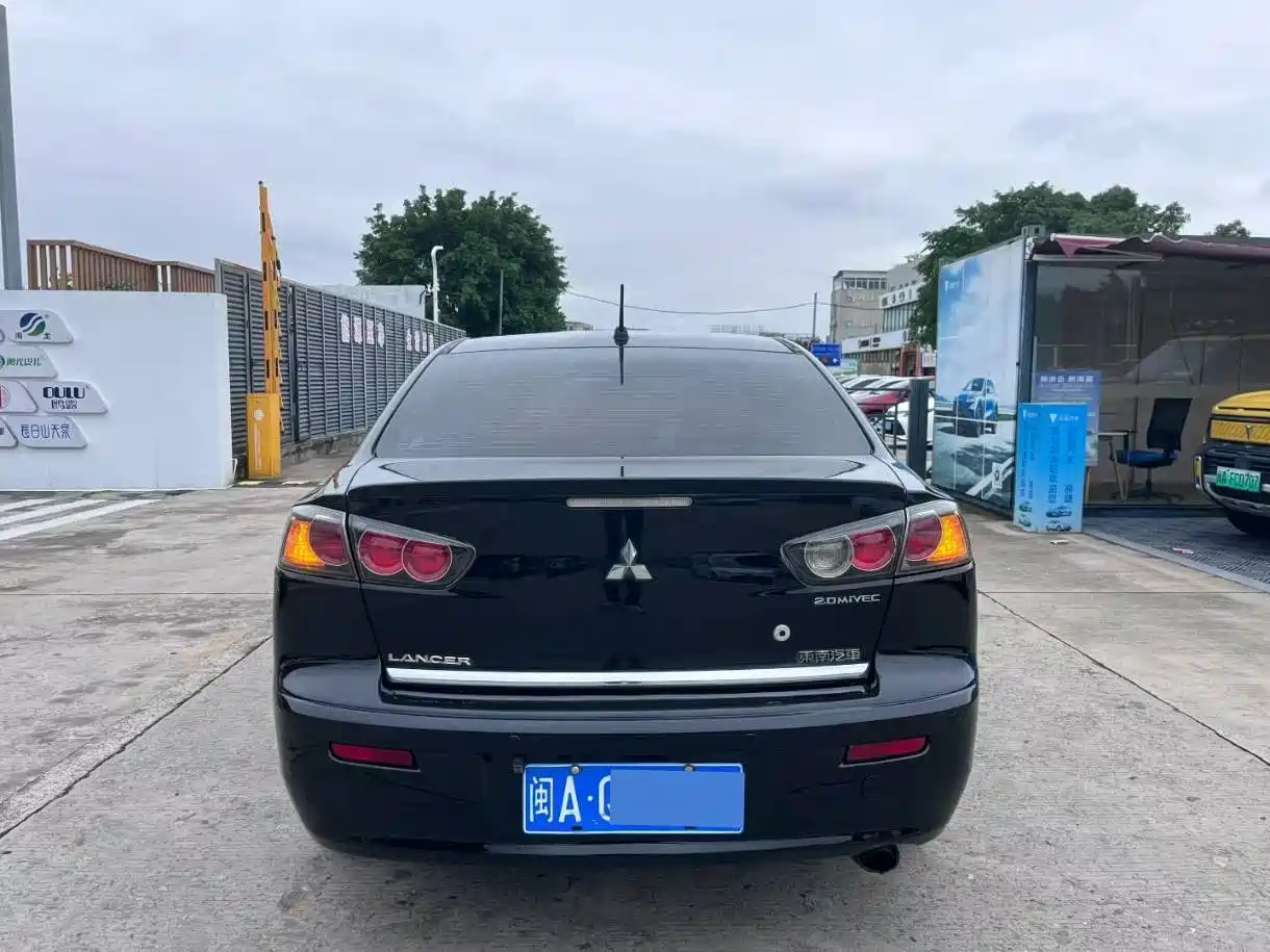 Mitsubishi Lancer EX 2011 Zhi Xuan Edition 2.0L CVT Flagship фото 9