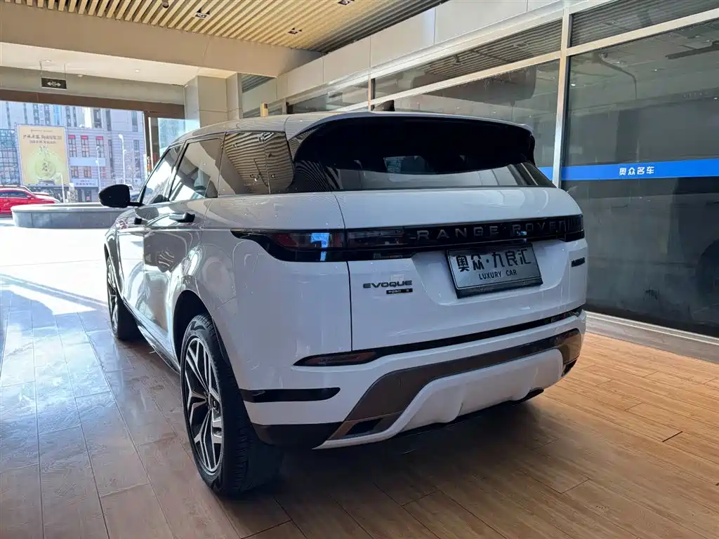 Land Rover Range Rover Evoque 2020 249PS R-DYNAMIC S Sport Edition фото 4