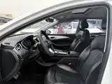 Фото 3 - Roewe i6 MAX EV