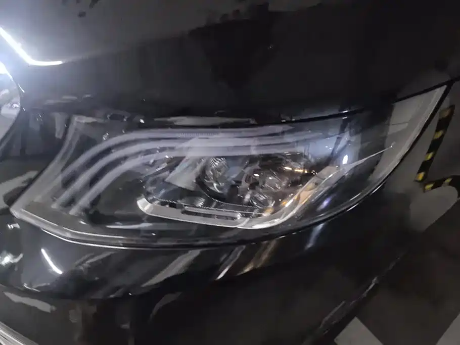 Mercedes-Benz Vito 2023 2.0T Elite 7-Seater фото 5