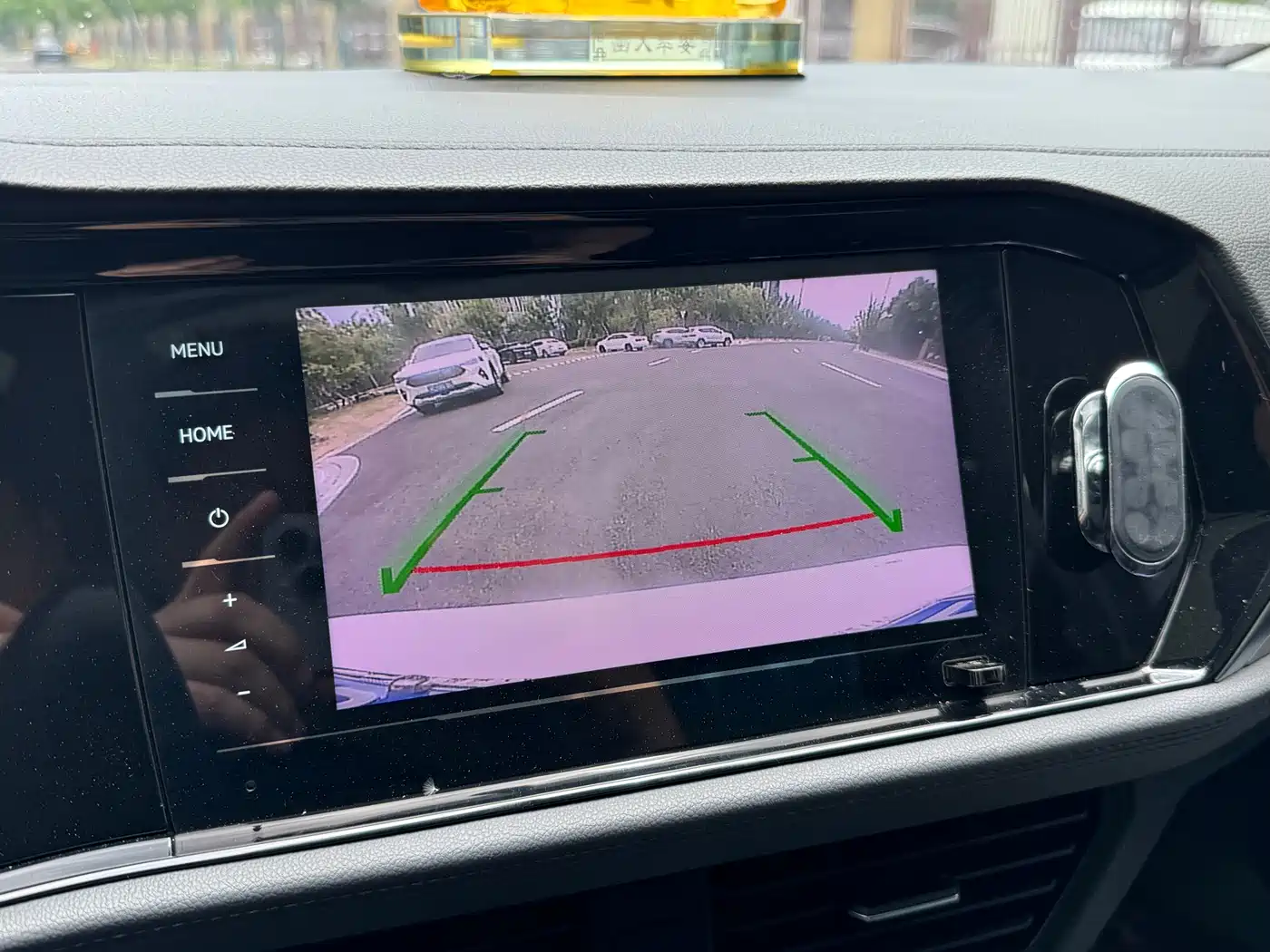 Volkswagen Sagitar 2020 280TSI DSG Luxury Class V фото 12