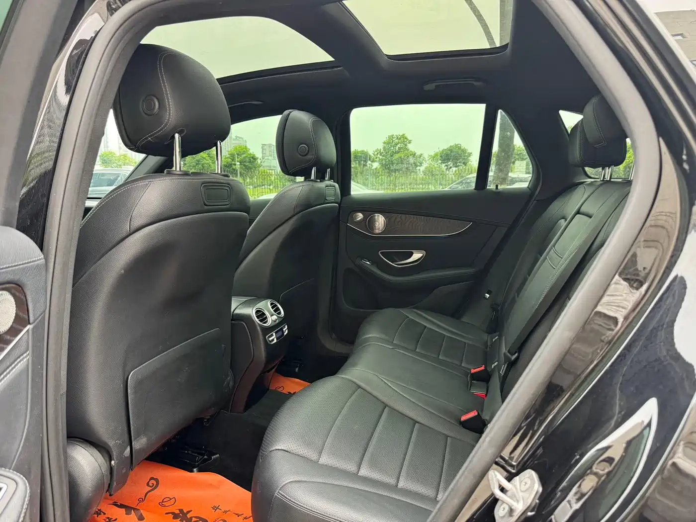 Mercedes-Benz GLC 2017 GLC 300 4MATIC Dynamic фото 10