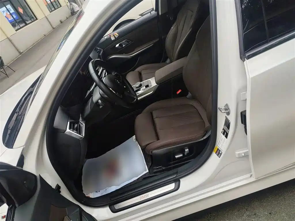 BMW i3 2023 eDrive 40 L Shadow Night Sport Package фото 15