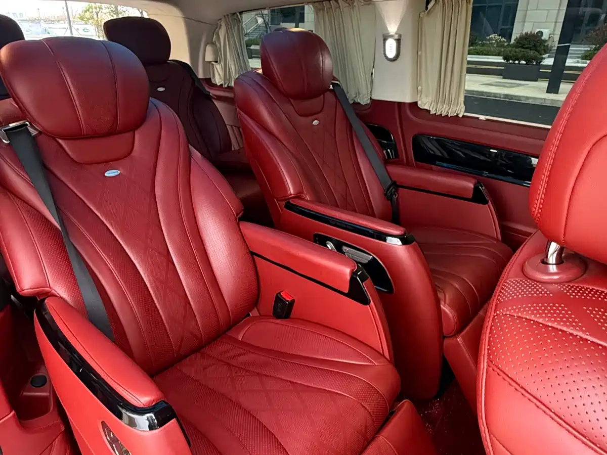Mercedes-Benz Vito 2021 2.0T Elite 7-Seater фото 8