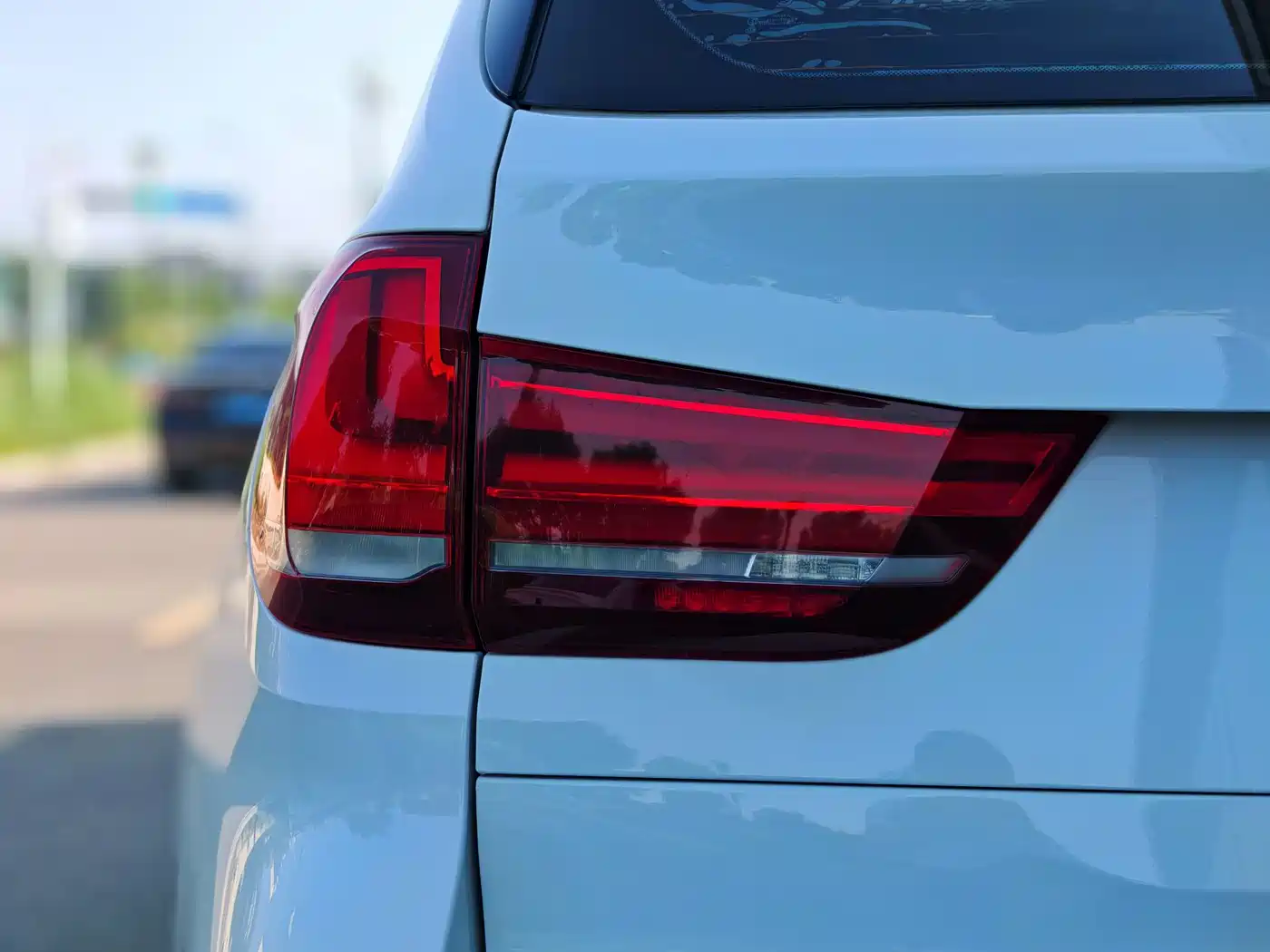 BMW X5 (Import) 2017 xDrive35i Leading Edition фото 13