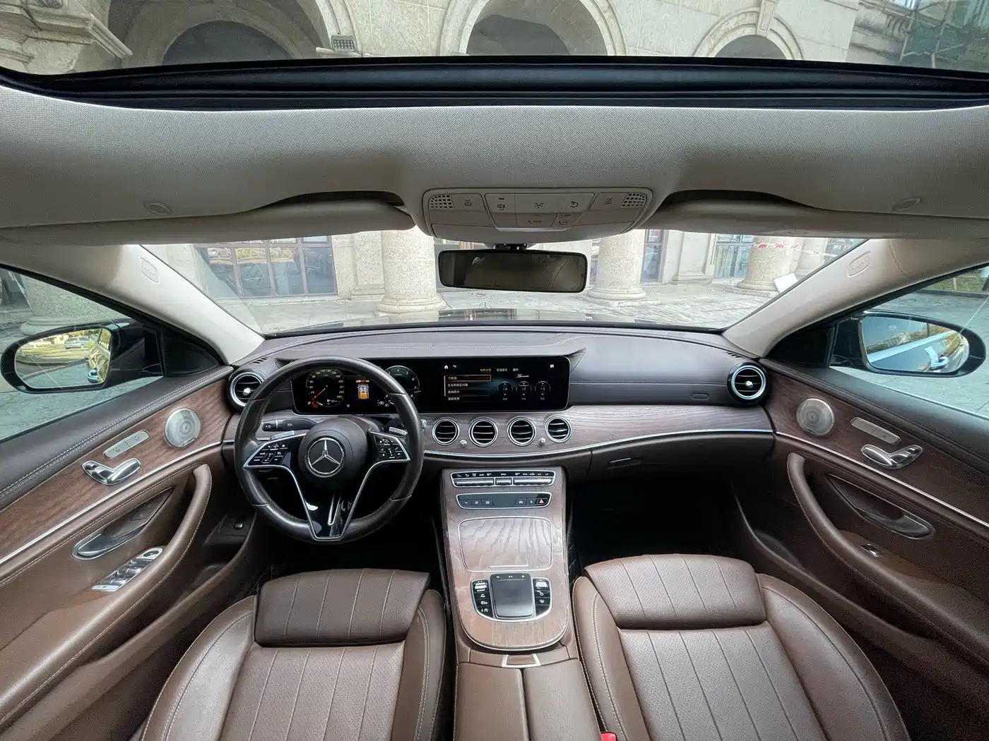 Mercedes-Benz E-Class 2022 Second Facelift E 300 L Luxury фото 18