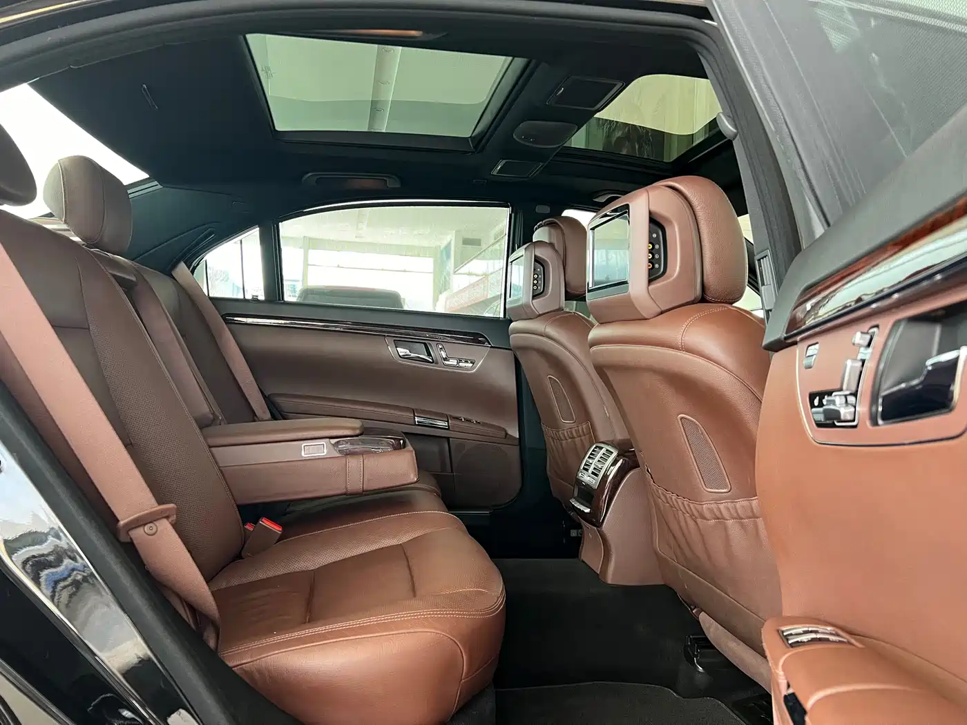 Mercedes-Benz S-Class 2010 S 300 L Luxury фото 7