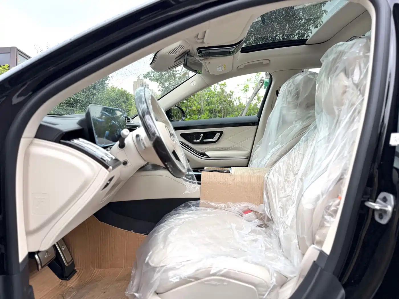 MERCEDES-BENZ MAYBACH S-CLASS