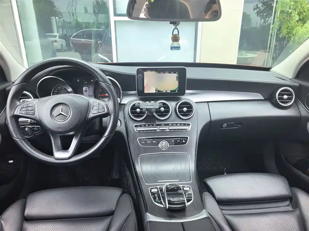 Mercedes-Benz C-Class 2018 C 200 L Sport Edition фото 10