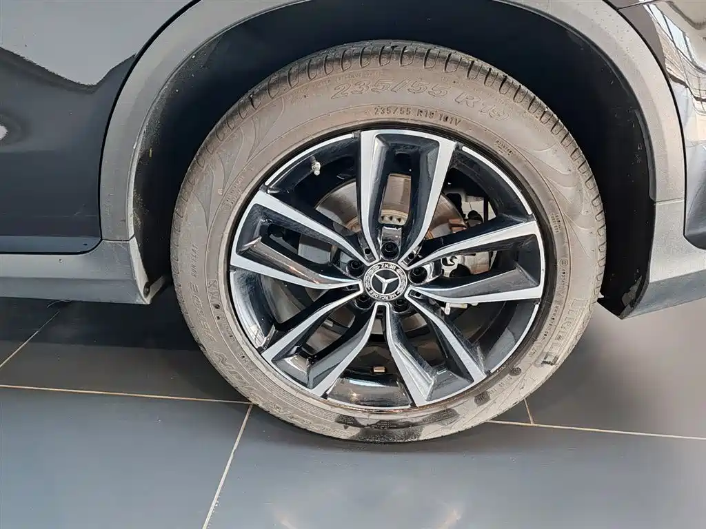 Mercedes-Benz GLC 2020 GLC 260 L 4MATIC Luxury фото 18