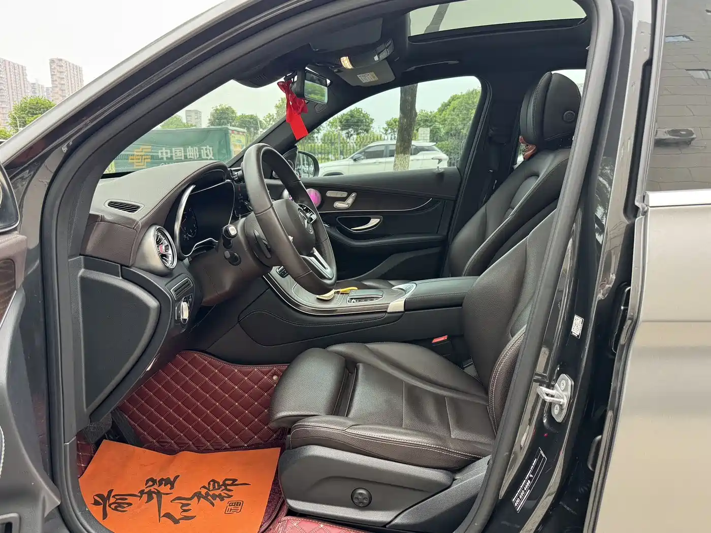 Mercedes-Benz GLC 2020 GLC 300 L 4MATIC Dynamic фото 4