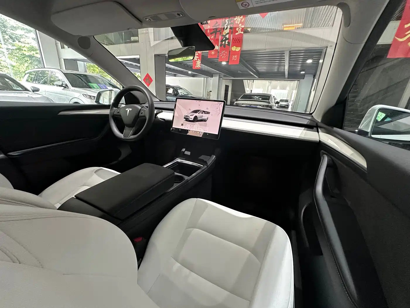  Tesla Model Y 2022 Rear-Wheel Drive Version 14