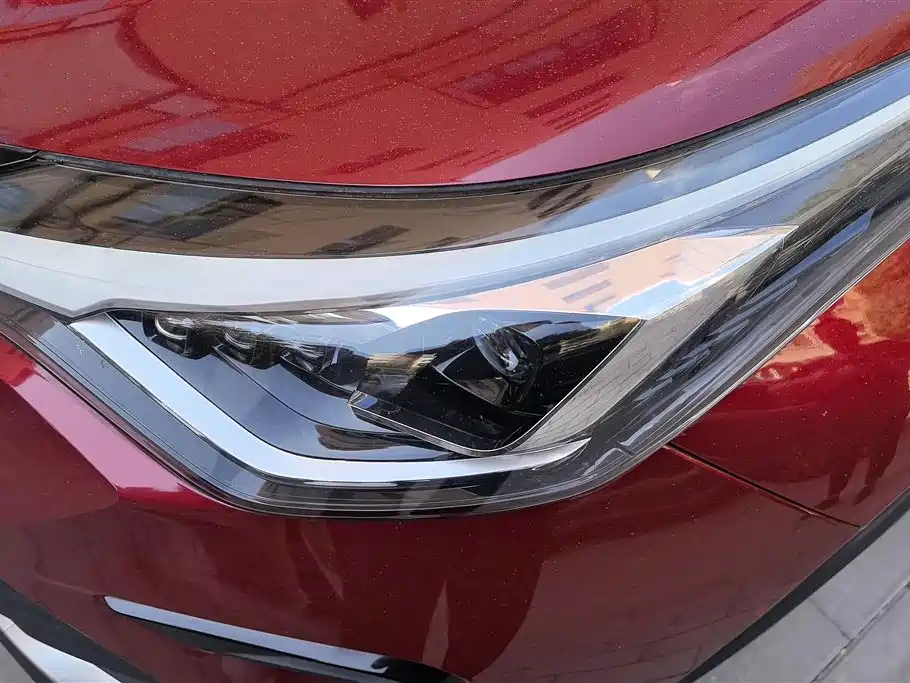 Toyota IZOA 2021 2.0L Yichi Edition фото 5