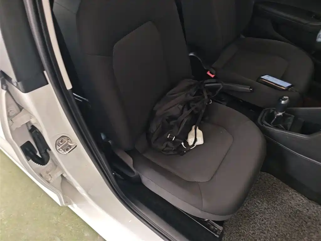 Volkswagen Jetta 2017 1.4L Manual Fashion фото 25