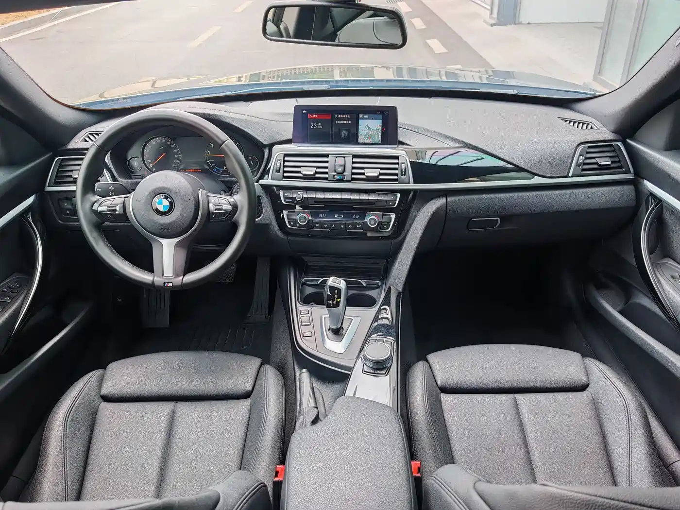 BMW 3 Series GT 2020 320i M Sport Package фото 18