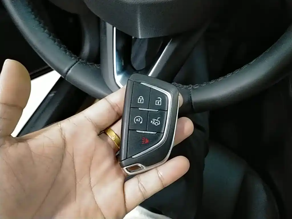 Cadillac CT5 2023 28T Platinum Style фото 9