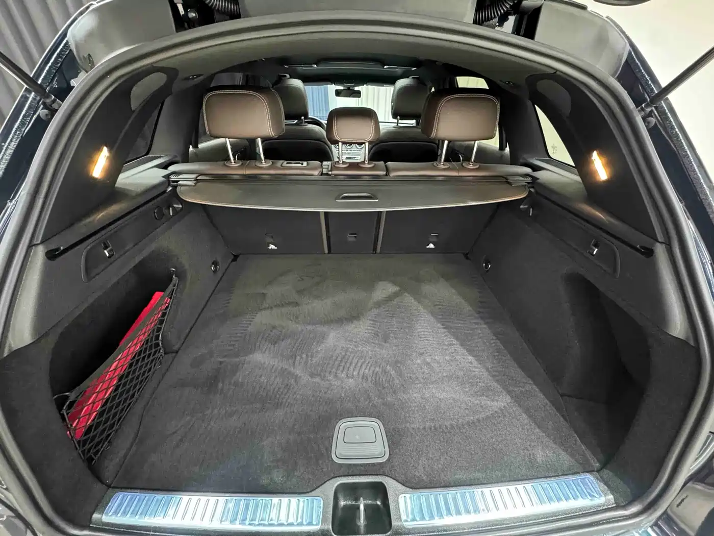 Mercedes-Benz GLC 2022 Facelift II GLC 260 L 4MATIC Luxury фото 32