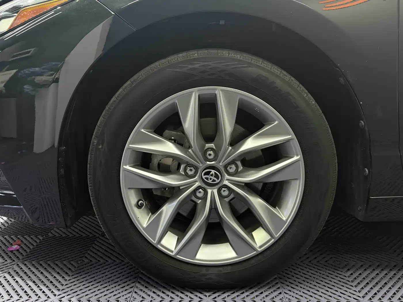 Toyota Avalon 2022 2.0L Luxury Edition фото 5