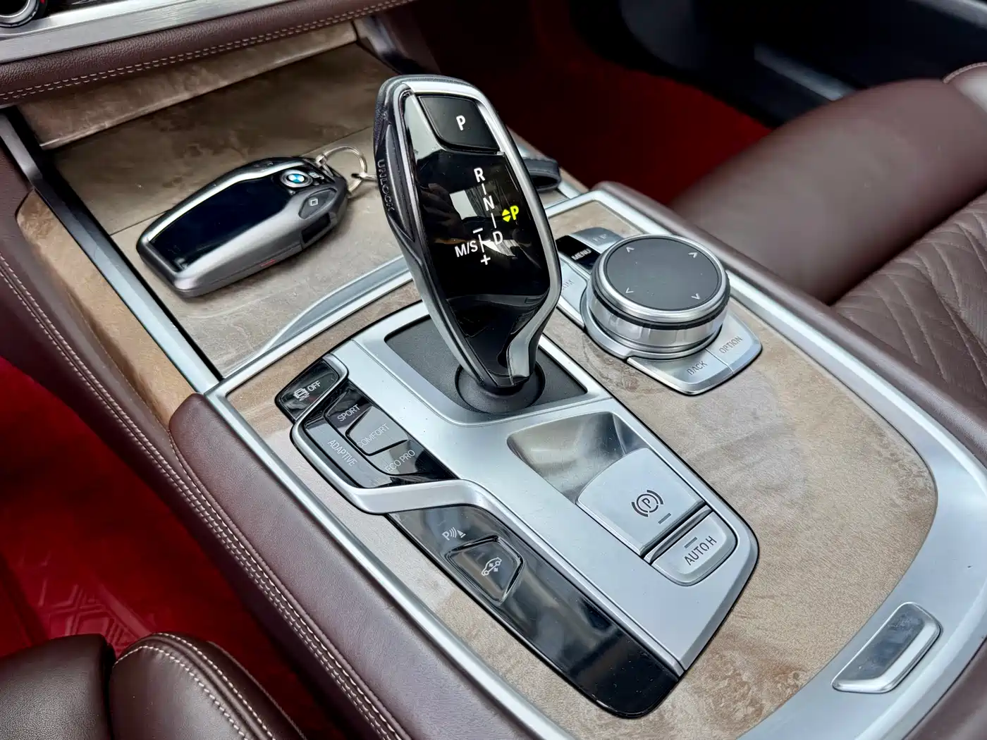 BMW 7 Series 2019 740Li Leading Luxury Package фото 12