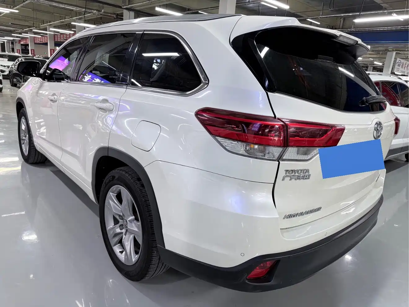 Toyota Highlander 2018 2.0T 4WD Luxury 7-seater (China V) фото 17