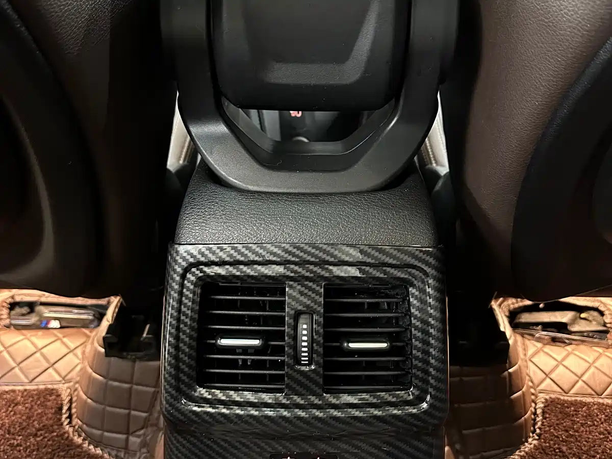 BMW X1 2021 sDrive25Li Leading фото 21