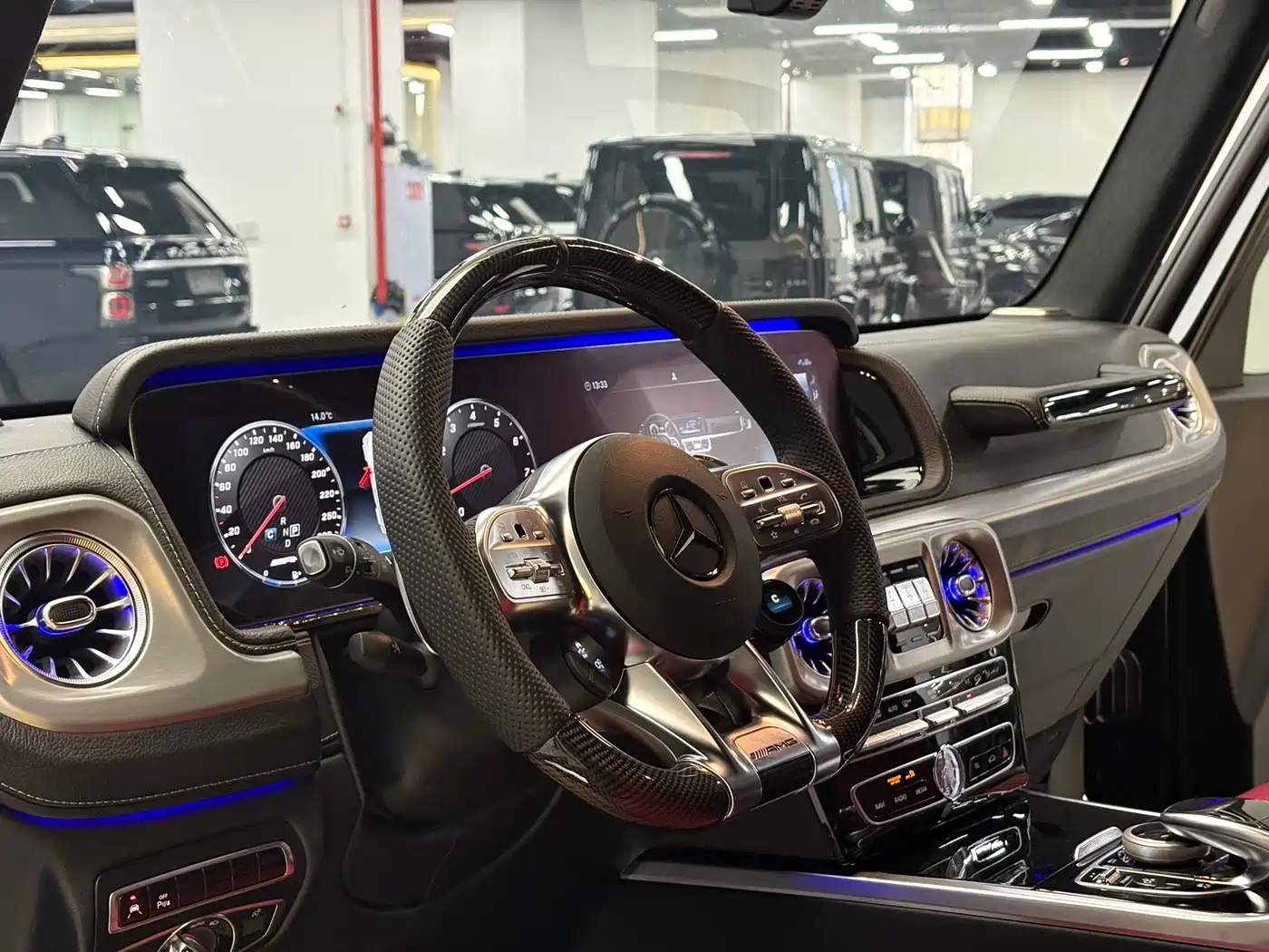 Mercedes-Benz G-Class AMG 2022 AMG G 63 фото 8