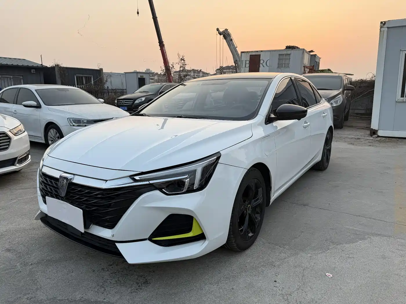 ROEWE I6 MAX NEW ENERGY