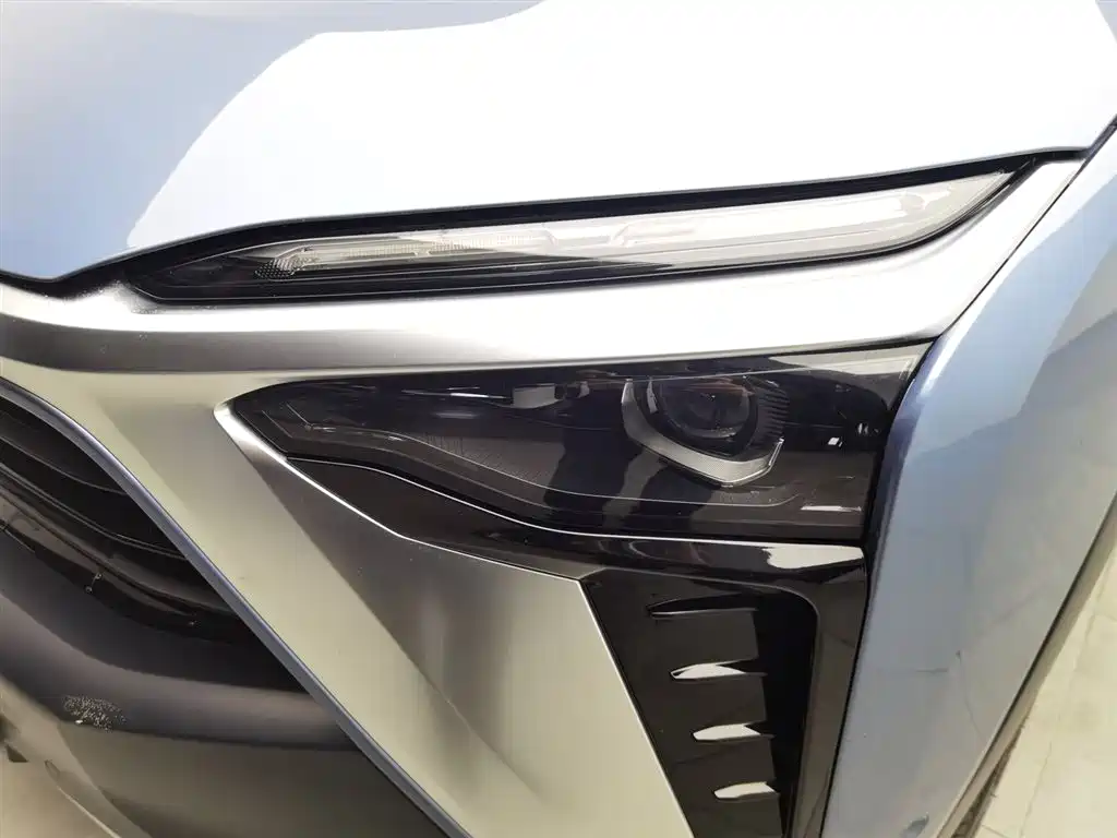 NIO NIO ES8