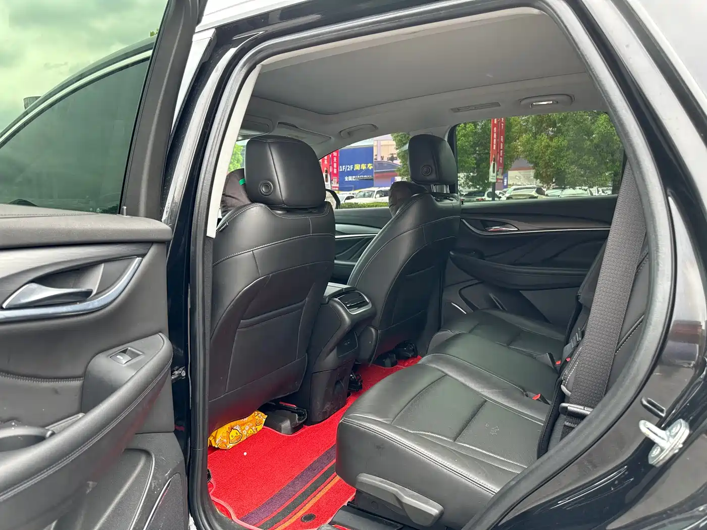Buick Enclave 2020 28T 4WD Premium Model фото 5